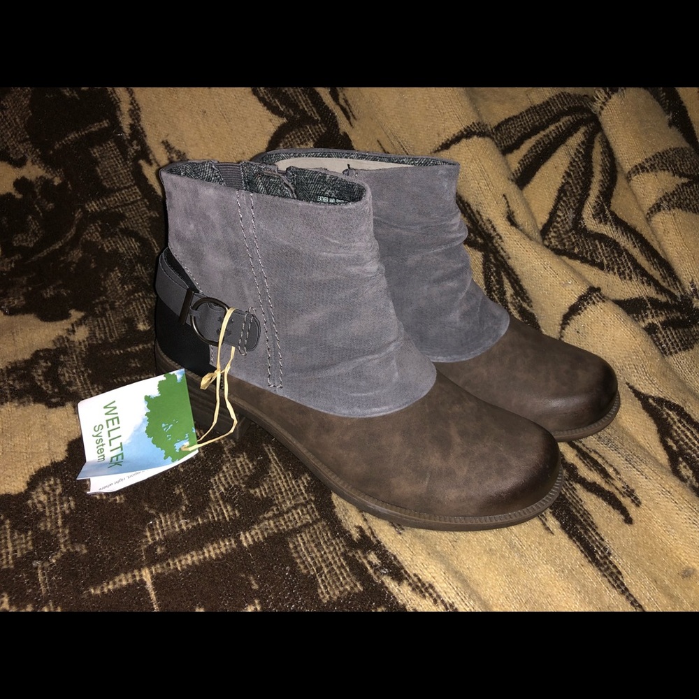 Earth Origins boots